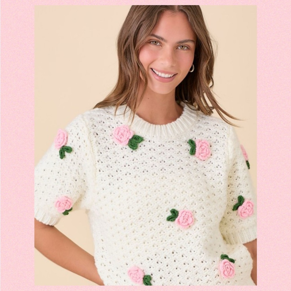 🌸Main Strip Crocheted Sweater with Floral Accents🌸